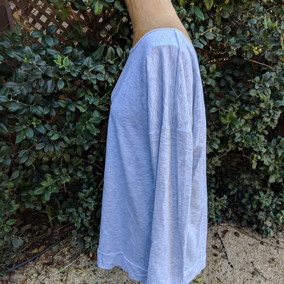 Grey pull-over - Picture 2 of 3